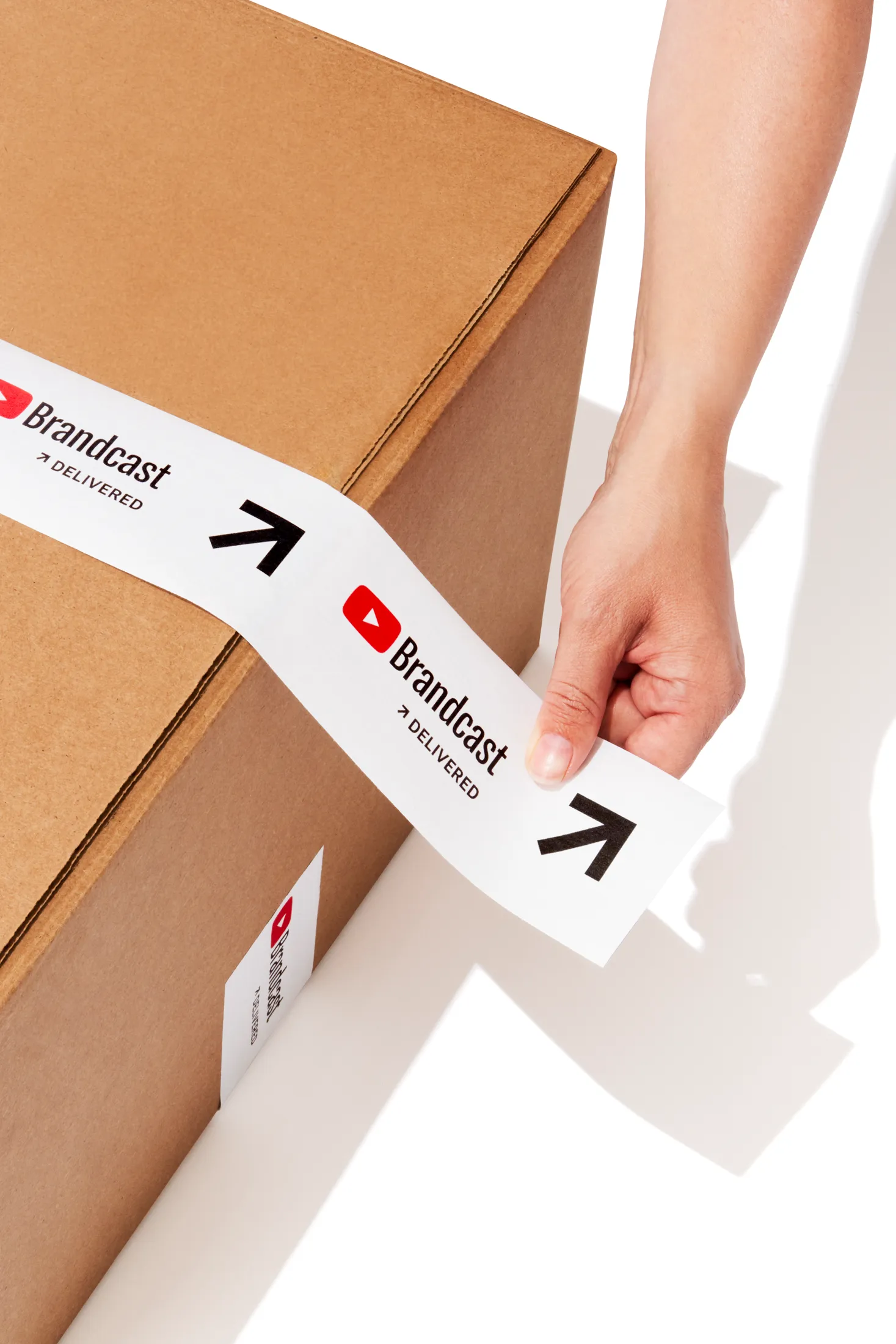 2020_06_19_Brandcast_Shot03_300dpi_AdobeRGB